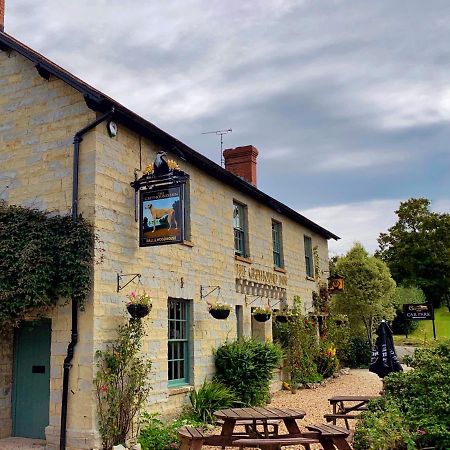 The Greyhound Inn Taunton Exterior photo